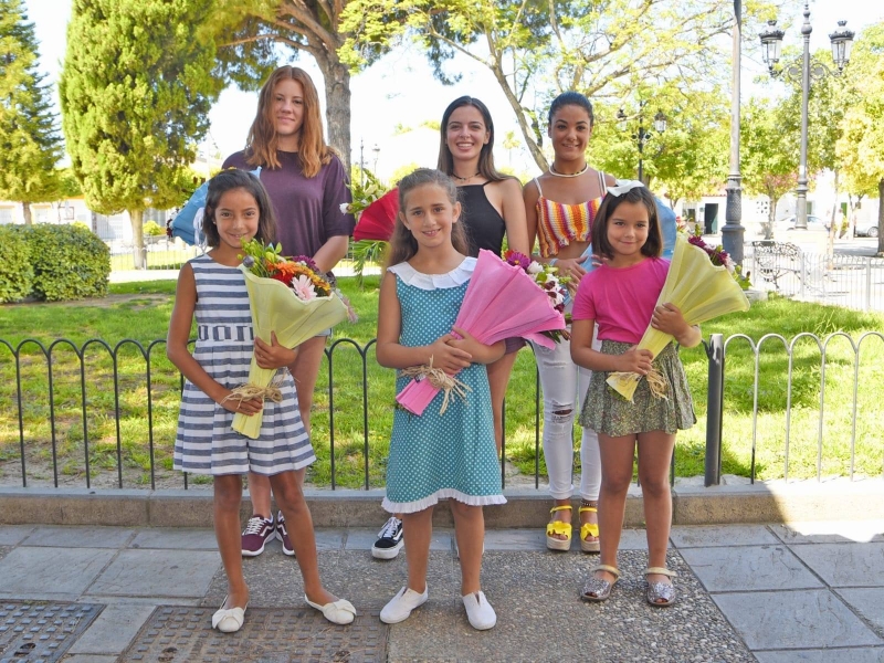 foto-reinas-y-damas-guadalcacin-2018